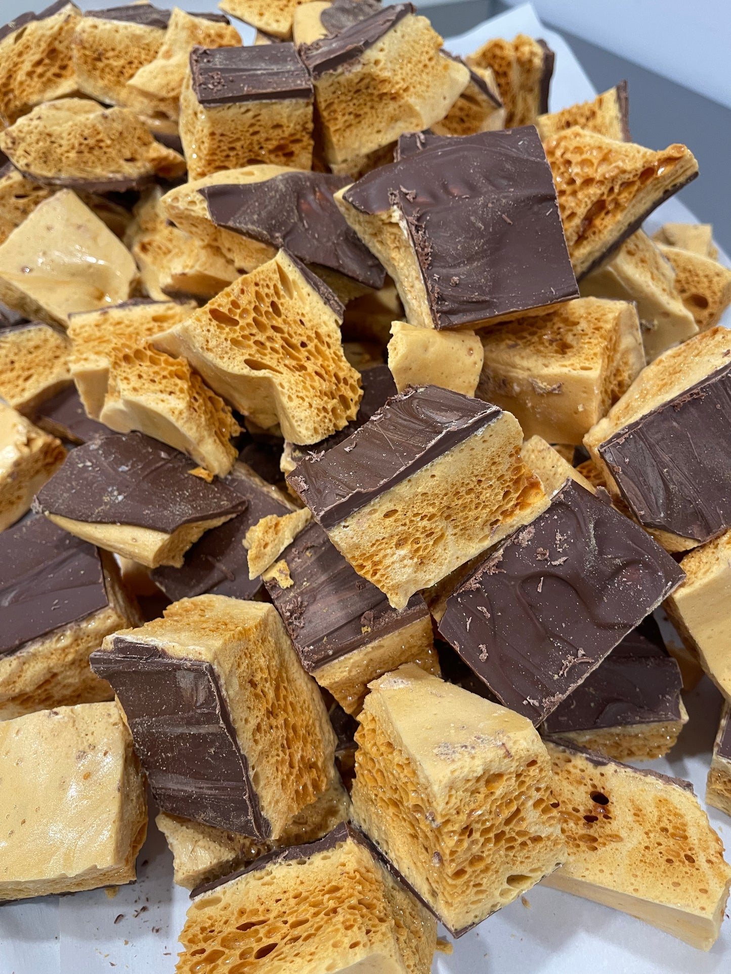 Milk Chocolate Sponge Toffee 100g